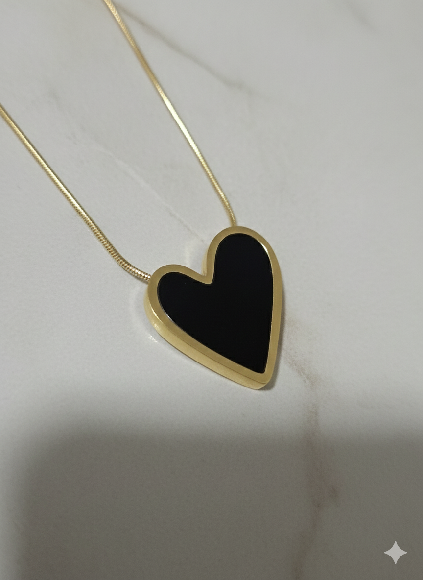 Luxury Stainless Steel Black Onyx-Style Heart Necklace - Minimalist Gold Choker