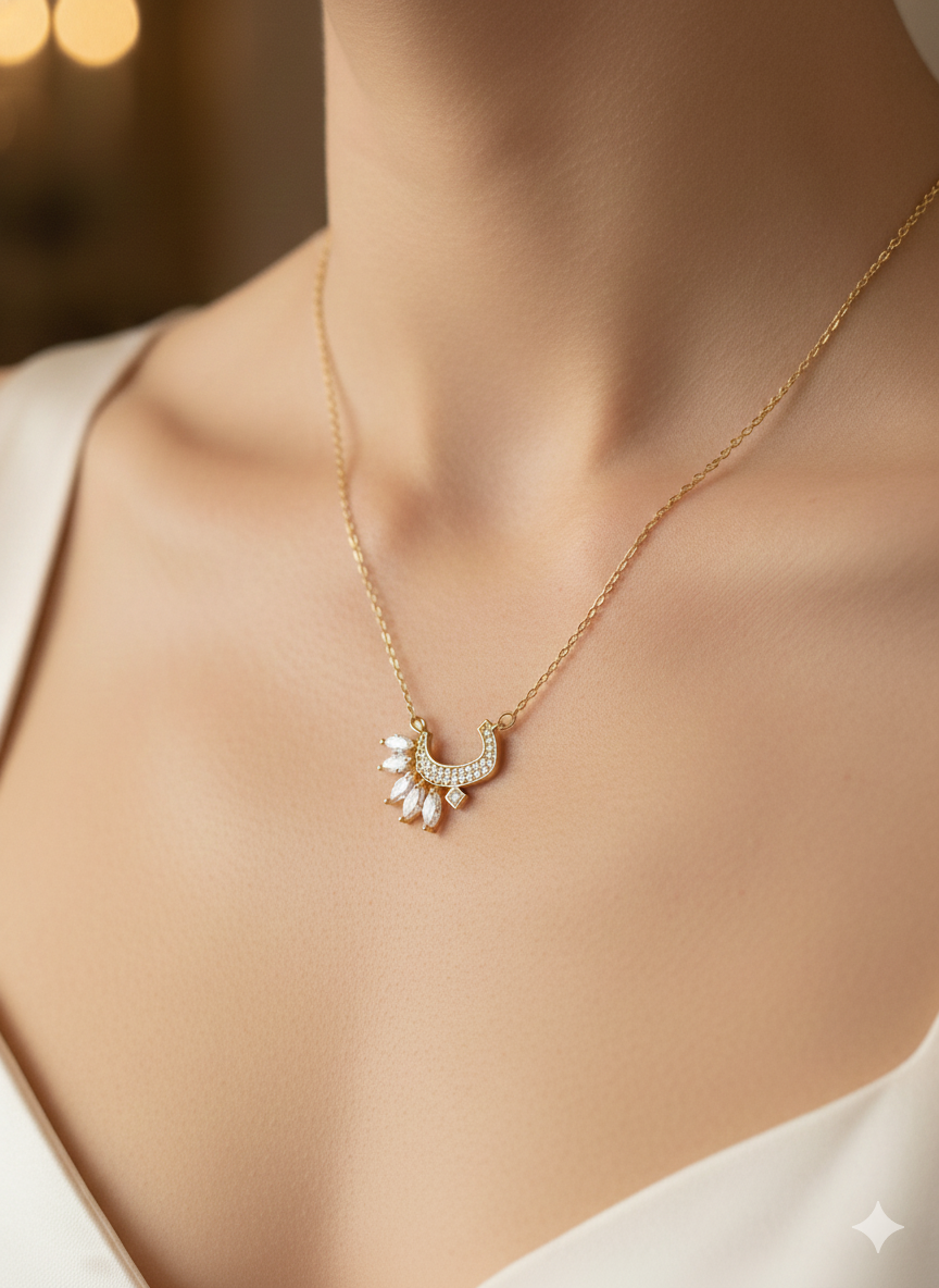 The "Luna Radiant" Marquise Necklace – 18K Gold Plated 316L Stainless Steel with Dazzling Crystal Halo