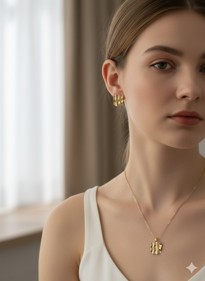 The "Astra" Organic Wave Set – 18K Gold Plated Stainless Steel Necklace & Earrings