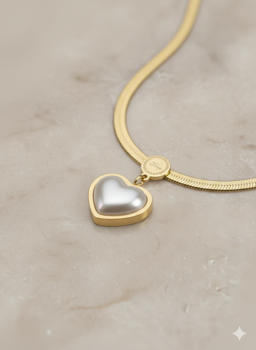 Luxury Stainless Steel Heart Pearl Necklace - Gold Herringbone Snake Chain