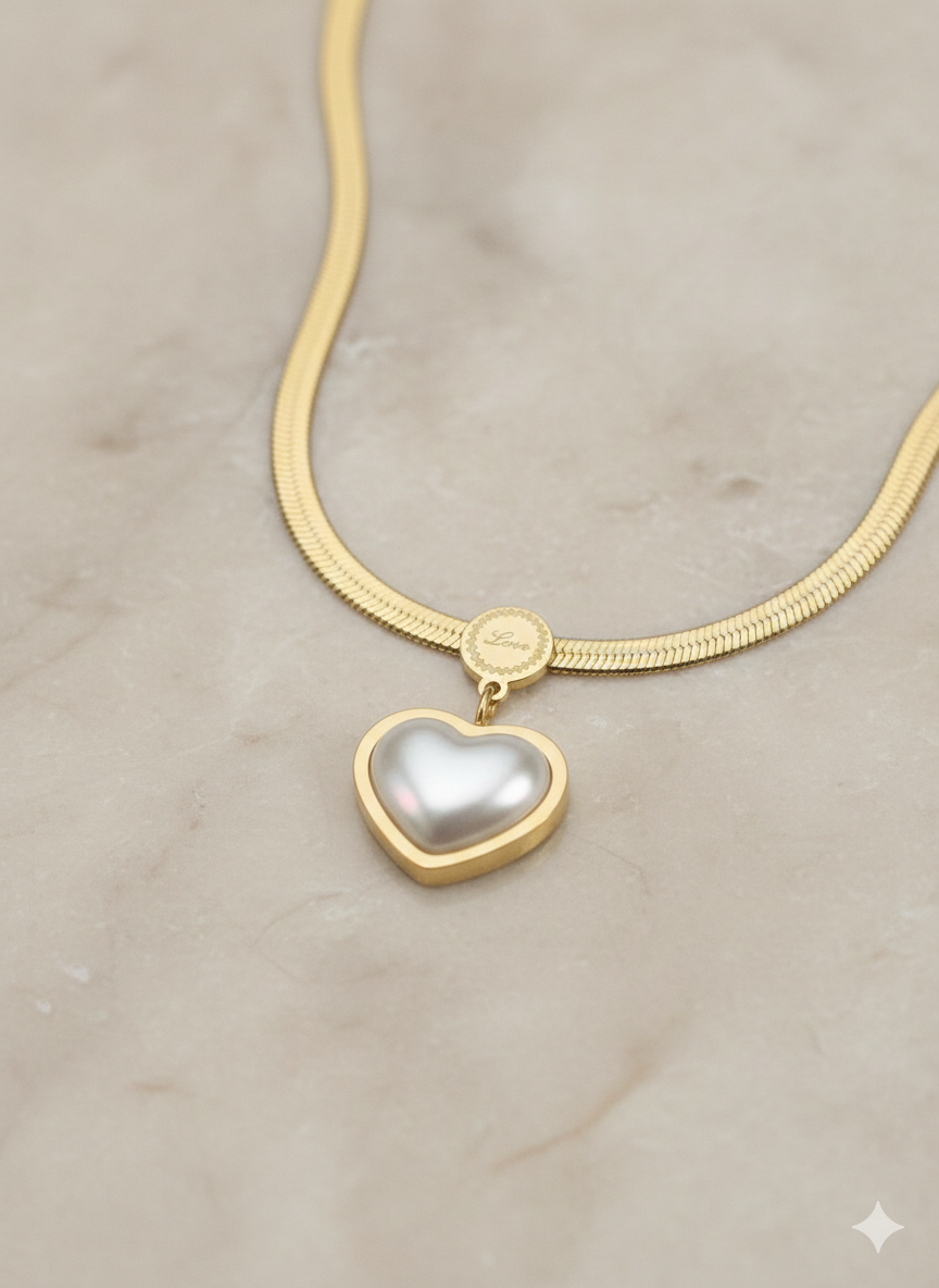 Luxury Stainless Steel Heart Pearl Necklace - Gold Herringbone Snake Chain