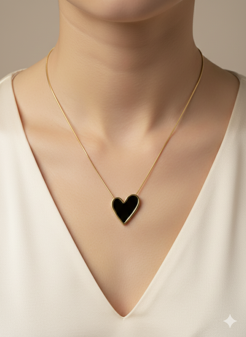 Luxury Stainless Steel Black Onyx-Style Heart Necklace - Minimalist Gold Choker