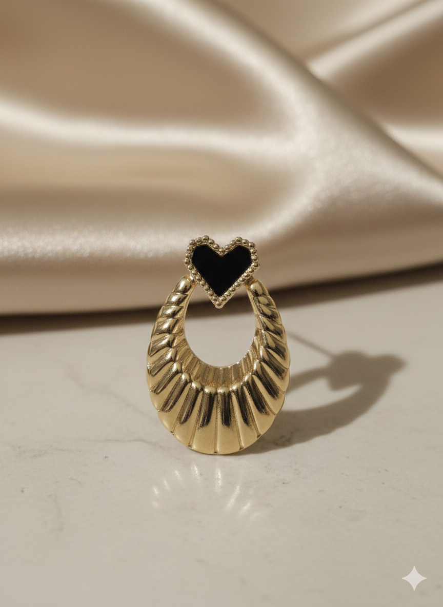 Vintage-Style Gold Stainless Steel Heart Earrings - Textured Shell Design